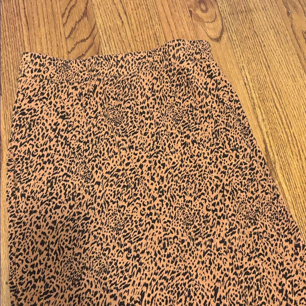 Patterned skirt - Picture 2 of 5